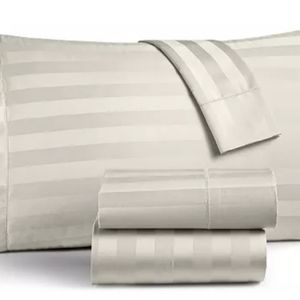 Set of 2 King Size Pillowcases in Damask Stripe - NWT